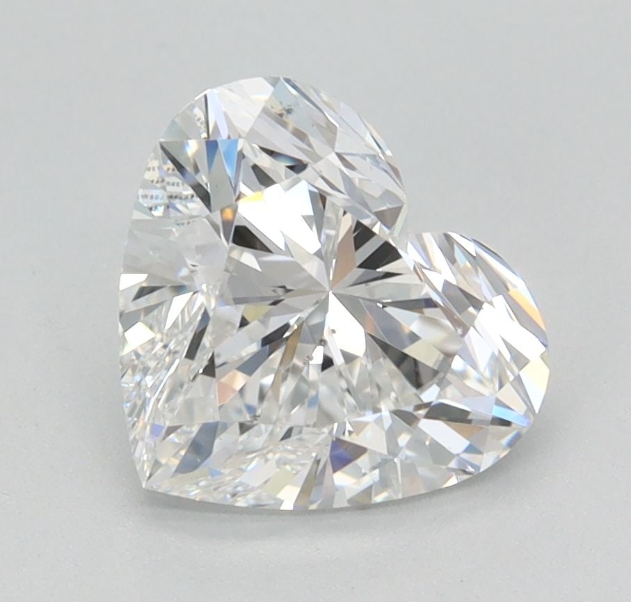 Loose Diamond - HEART 1.52ct E VS2: Loose Diamond - HEART 1.52ct E VS2 Source: This is a real non-mined Diamond that has been grown in a lab Shape: HEART Carats: 1.52 Color: E Clarity: VS2 Certification: IGI Video: