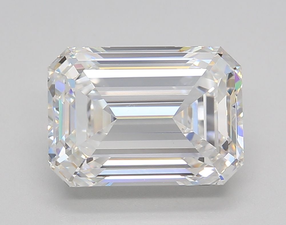 Loose Diamond - EMERALD 4.02ct F VS1: Loose Diamond - EMERALD 4.02ct F VS1 Source: This is a real non-mined Diamond that has been grown in a lab Shape: EMERALD Carats: 4.02 Color: F Clarity: VS1 Certification: GIA Video: