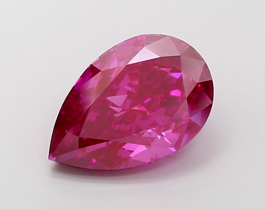 Loose Diamond - PEAR 5.15ct Fancy Vivid Pink VS1: Loose Diamond - PEAR 5.15ct Fancy Vivid Pink VS1 Source: This is a real non-mined Diamond that has been grown in a lab Shape: PEAR Carats: 5.15 Color: Fancy Vivid Pink Certification: IGI Video: