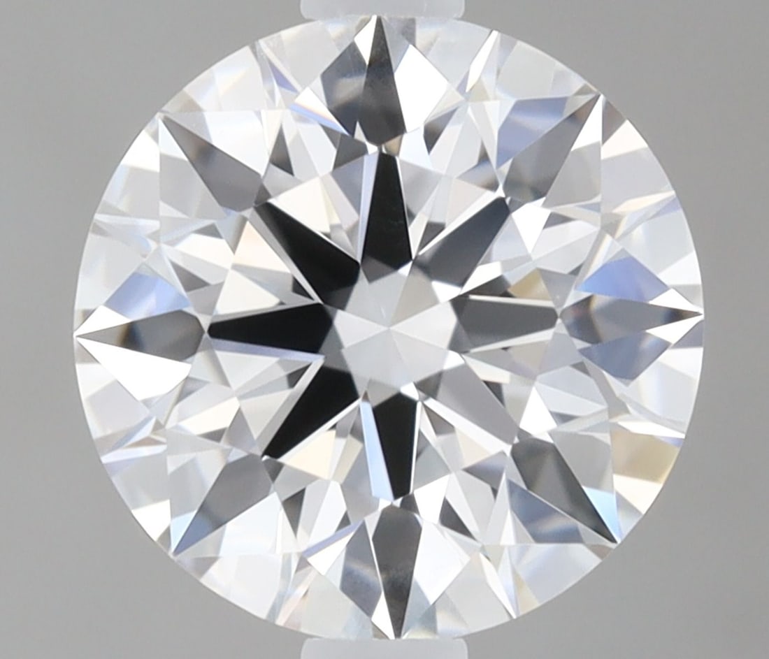 Loose Diamond - ROUND 0.88ct D VVS2: Loose Diamond - ROUND 0.88ct D VVS2 Source: This is a real non-mined Diamond that has been grown in a lab Shape: ROUND Carats: 0.88 Color: D Clarity: VVS2 Certification: NONE Video: