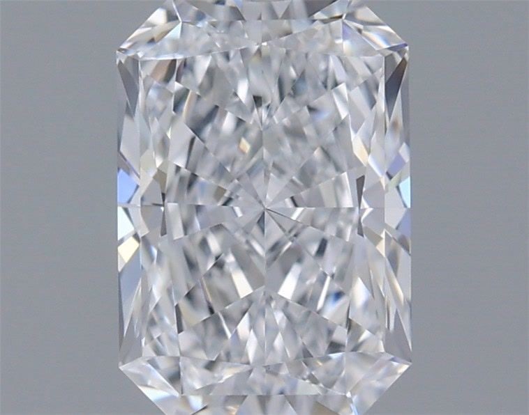 Loose Diamond - RADIANT 1.1ct D VVS1: Loose Diamond - RADIANT 1.1ct D VVS1 Source: This is a real non-mined Diamond that has been grown in a lab Shape: RADIANT Carats: 1.1 Color: D Clarity: VVS1 Certification: IGI Video: