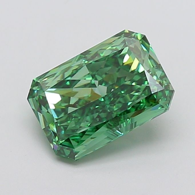 Loose Diamond - RADIANT 3.54ct Fancy Vivid Green VVS2: Loose Diamond - RADIANT 3.54ct Fancy Vivid Green VVS2 Source: This is a real non-mined Diamond that has been grown in a lab Shape: RADIANT Carats: 3.54 Color: Fancy Vivid Green Certification: IGI Vide
