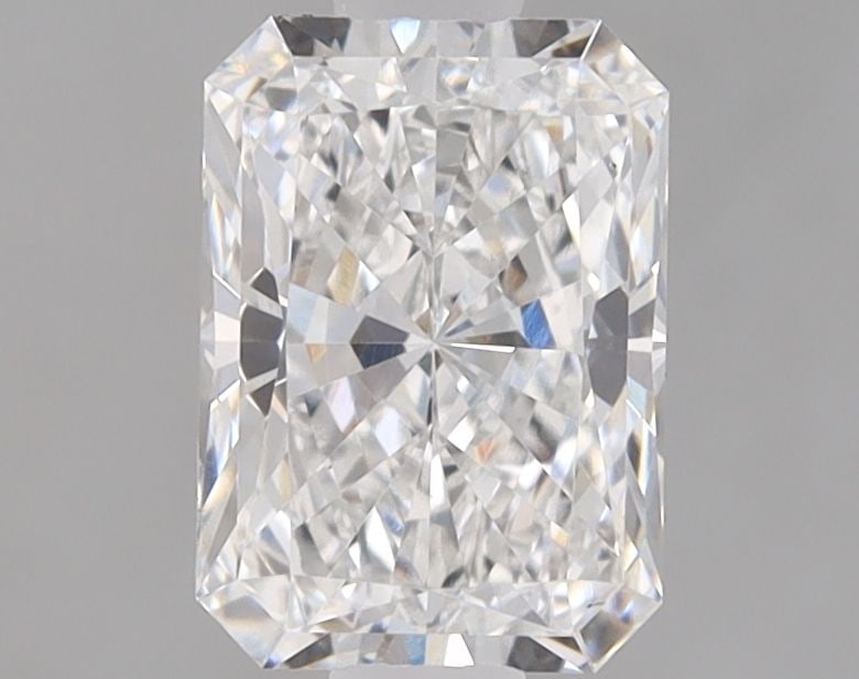 Loose Diamond - RADIANT 1.06ct E VVS2: Loose Diamond - RADIANT 1.06ct E VVS2 Source: This is a real non-mined Diamond that has been grown in a lab Shape: RADIANT Carats: 1.06 Color: E Clarity: VVS2 Certification: IGI Video: