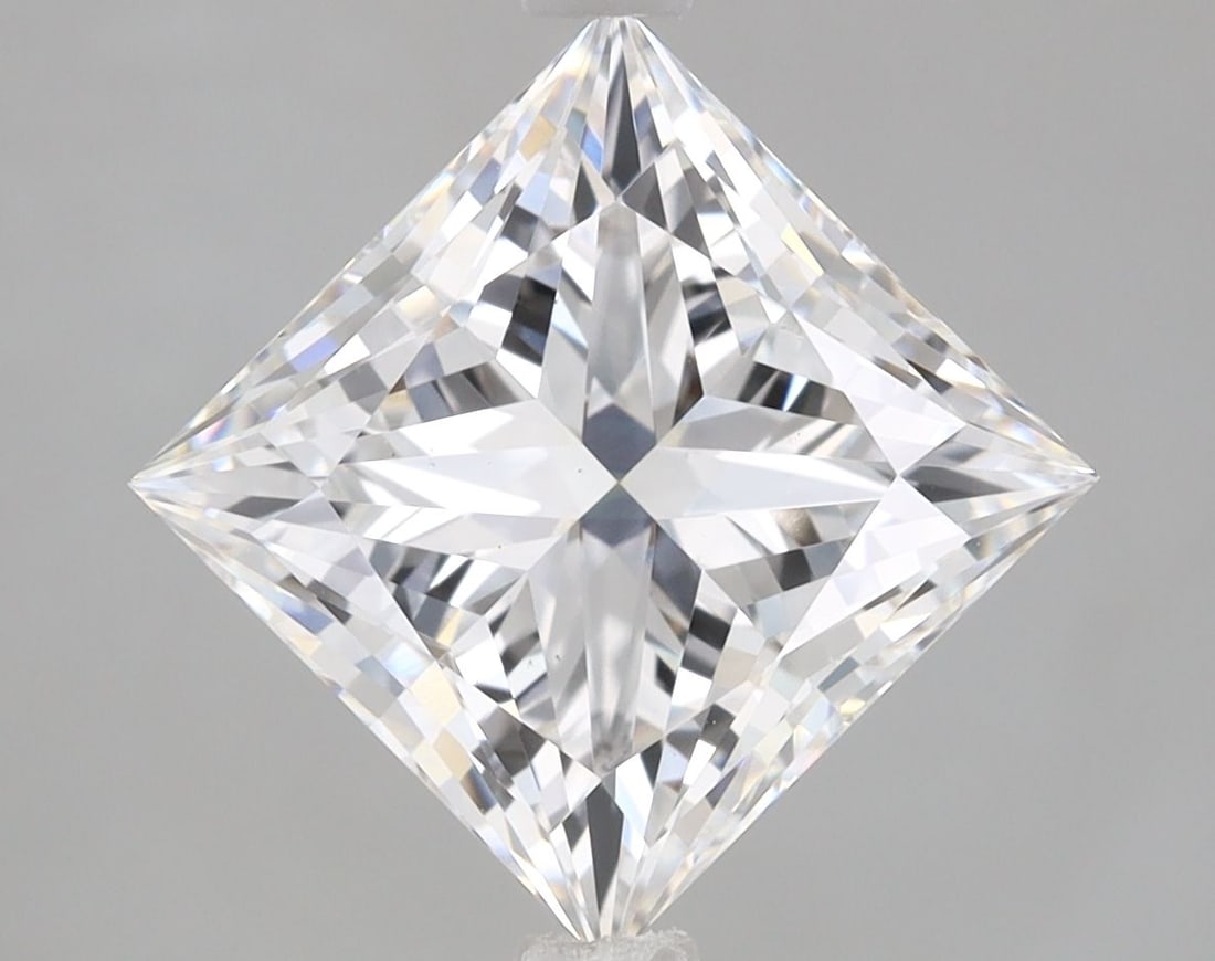 Loose Diamond - PRINCESS 3.02ct E VS1: Loose Diamond - PRINCESS 3.02ct E VS1 Source: This is a real non-mined Diamond that has been grown in a lab Shape: PRINCESS Carats: 3.02 Color: E Clarity: VS1 Certification: IGI Video: