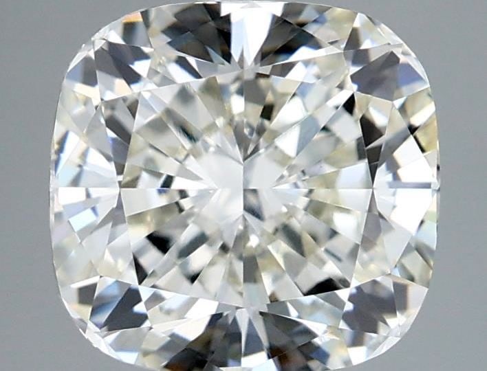 Loose Diamond - CUSHION MODIFIED 2.75ct I VVS2: Loose Diamond - CUSHION MODIFIED 2.75ct I VVS2 Source: This is a real non-mined Diamond that has been grown in a lab Shape: CUSHION MODIFIED Carats: 2.75 Color: I Clarity: VVS2 Certification: IGI Vide