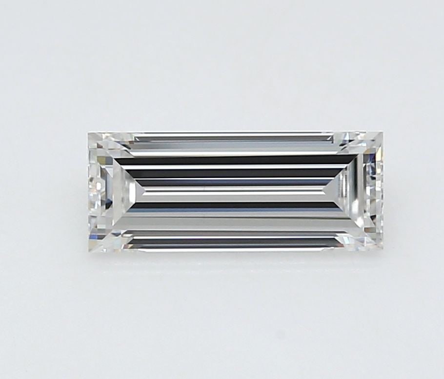 Loose Diamond - BAGUETTE 1.1ct E VVS2: Loose Diamond - BAGUETTE 1.1ct E VVS2 Source: This is a real non-mined Diamond that has been grown in a lab Shape: BAGUETTE Carats: 1.1 Color: E Clarity: VVS2 Certification: IGI Video: