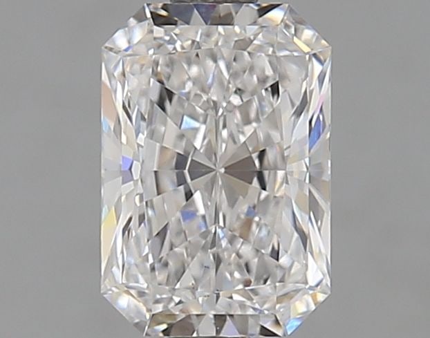 Loose Diamond - RADIANT 1.31ct E VS1: Loose Diamond - RADIANT 1.31ct E VS1 Source: This is a real non-mined Diamond that has been grown in a lab Shape: RADIANT Carats: 1.31 Color: E Clarity: VS1 Certification: IGI Video: