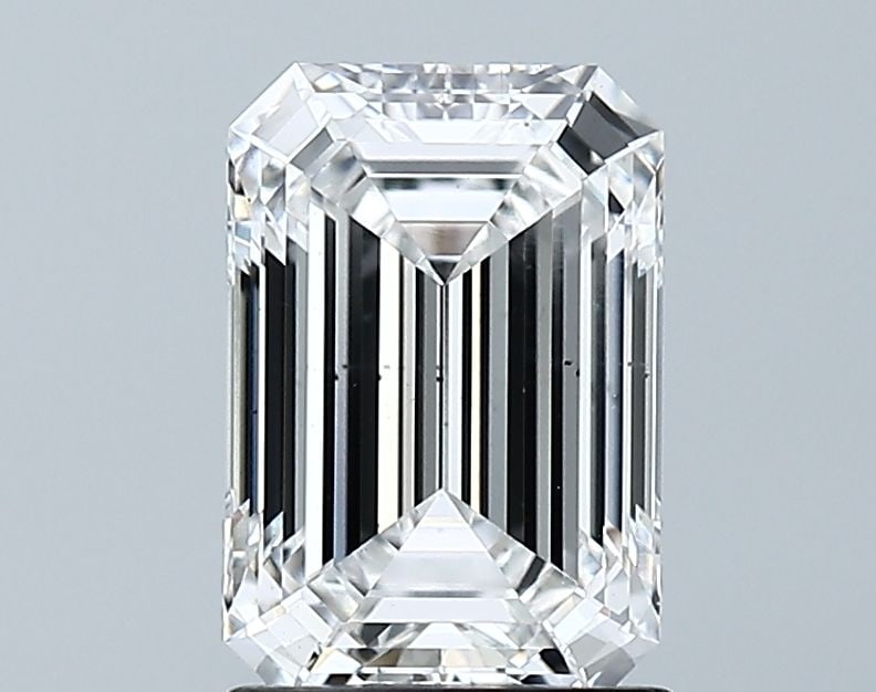 Loose Diamond - EMERALD 1.71ct E SI1: Loose Diamond - EMERALD 1.71ct E SI1 Source: This is a real non-mined Diamond that has been grown in a lab Shape: EMERALD Carats: 1.71 Color: E Clarity: SI1 Certification: GIA Video: