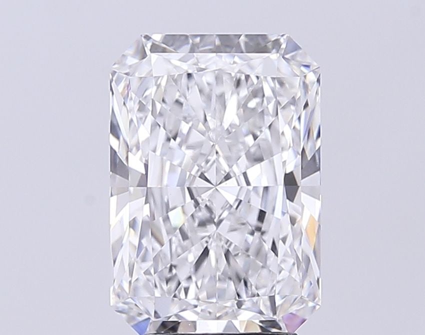 Loose Diamond - RADIANT 3.93ct D VVS2: Loose Diamond - RADIANT 3.93ct D VVS2 Source: This is a real non-mined Diamond that has been grown in a lab Shape: RADIANT Carats: 3.93 Color: D Clarity: VVS2 Certification: IGI Video: