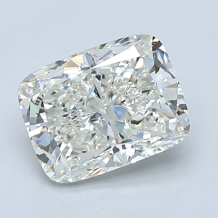 Loose Diamond - CUSHION 2.5ct I VVS2: Loose Diamond - CUSHION 2.5ct I VVS2 Source: Natural Mined Diamond Shape: CUSHION Carats: 2.5 Color: I Clarity: VVS2 Certification: GIA Condition: Pre-Owned PLEASE NOTE: Framed, Large, or heavy items 