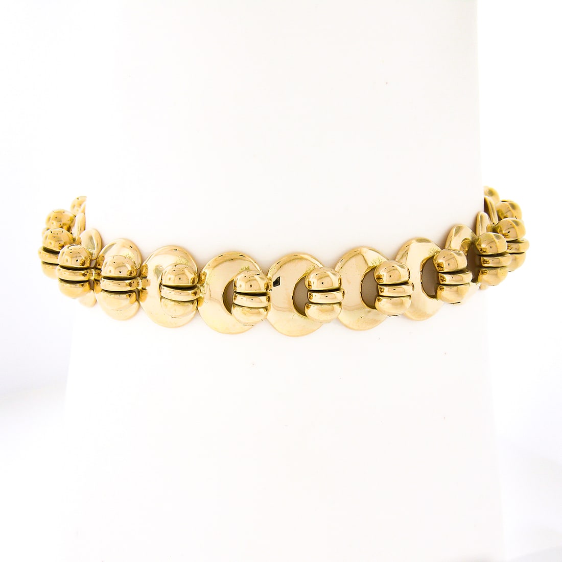 Handmade 18K Yellow Gold Unique Polished Hinged Link Bracelet 6.5": Handmade 18K Yellow Gold Unique Polished Hinged Link Bracelet 6.5" This exquisite bracelet is crafted from solid 18K yellow gold, featuring a unique polished hinged link design that adds an elegant to