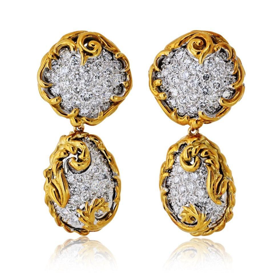 Day to Night 18K Gold Diamond Earrings Convertible Dangle Huggie 10cttw: Day to Night 18K Gold Diamond Earrings Convertible Dangle Huggie 10cttw These elegant earrings are crafted from 18K yellow gold and feature a versatile design that allows them to be worn as either dan