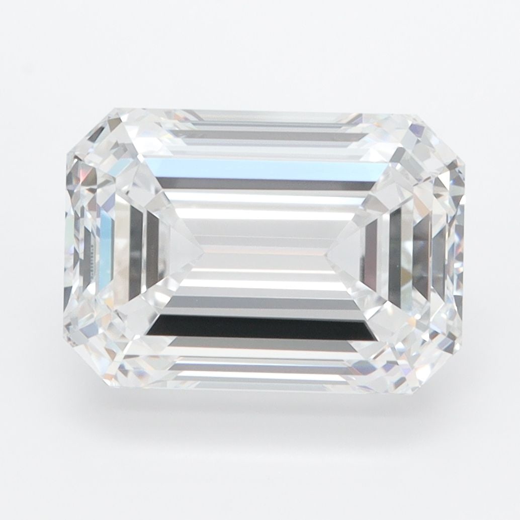 Loose Diamond - EMERALD 4.32ct D IF: Loose Diamond - EMERALD 4.32ct D IF Source: This is a real non-mined Diamond that has been grown in a lab Shape: EMERALD Carats: 4.32 Color: D Clarity: IF Certification: IGI PLEASE NOTE: Framed, Large