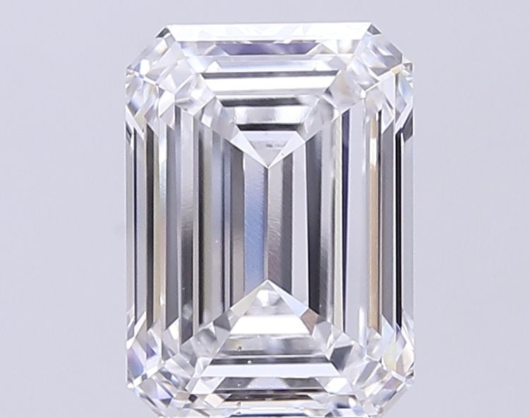 Loose Diamond - EMERALD 4.01ct E VS1: Loose Diamond - EMERALD 4.01ct E VS1 Source: This is a real non-mined Diamond that has been grown in a lab Shape: EMERALD Carats: 4.01 Color: E Clarity: VS1 Certification: IGI Video: