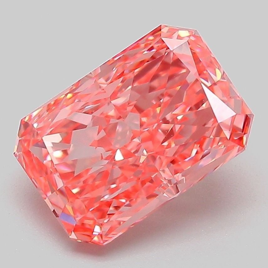 Loose Diamond - RADIANT 3.09ct Fancy Vivid Pink VVS2: Loose Diamond - RADIANT 3.09ct Fancy Vivid Pink VVS2 Source: This is a real non-mined Diamond that has been grown in a lab Shape: RADIANT Carats: 3.09 Color: Fancy Vivid Pink Certification: IGI Video: