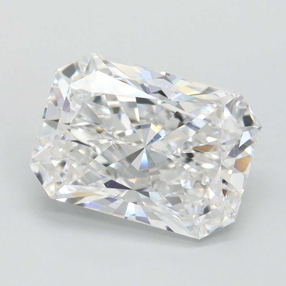 Loose Diamond - RADIANT 1.91ct D VVS1: Loose Diamond - RADIANT 1.91ct D VVS1 Source: This is a real non-mined Diamond that has been grown in a lab Shape: RADIANT Carats: 1.91 Color: D Clarity: VVS1 Certification: IGI Video: