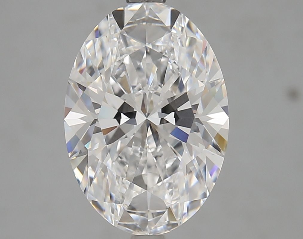 Loose Diamond - OVAL 4.05ct D VVS1: Loose Diamond - OVAL 4.05ct D VVS1 Source: This is a real non-mined Diamond that has been grown in a lab Shape: OVAL Carats: 4.05 Color: D Clarity: VVS1 Certification: GIA Video: