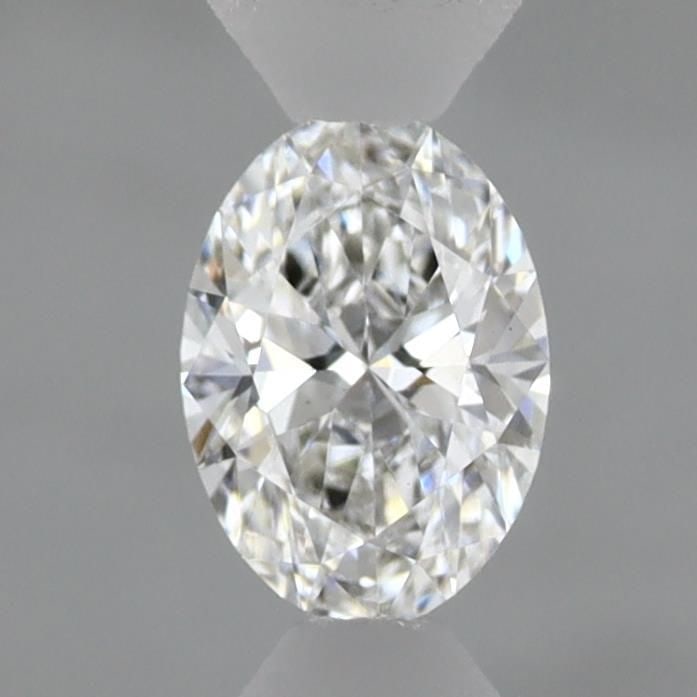 Loose Diamond - OVAL 0.48ct E VS1: Loose Diamond - OVAL 0.48ct E VS1 Source: This is a real non-mined Diamond that has been grown in a lab Shape: OVAL Carats: 0.48 Color: E Clarity: VS1 Certification: IGI Video: