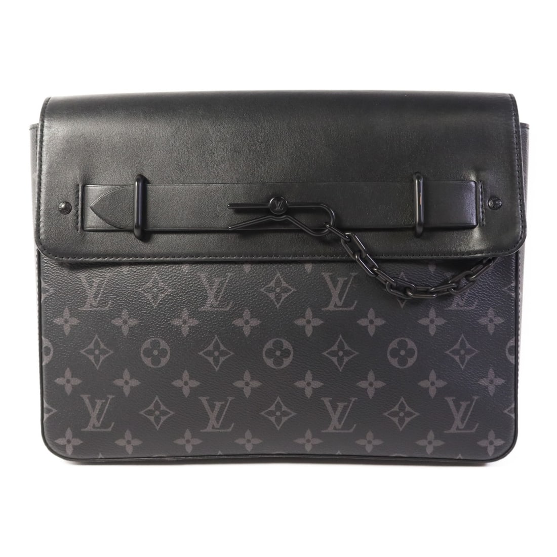 LOUIS VUITTON Pochette Steamer Clutch Bag M80107 Monogram Eclipse Black: LOUIS VUITTON Pochette Steamer Clutch Bag M80107 Monogram Eclipse Black The LOUIS VUITTON Pochette Steamer Clutch Bag is a stylish accessory crafted from durable PVC coated canvas in a sleek black col