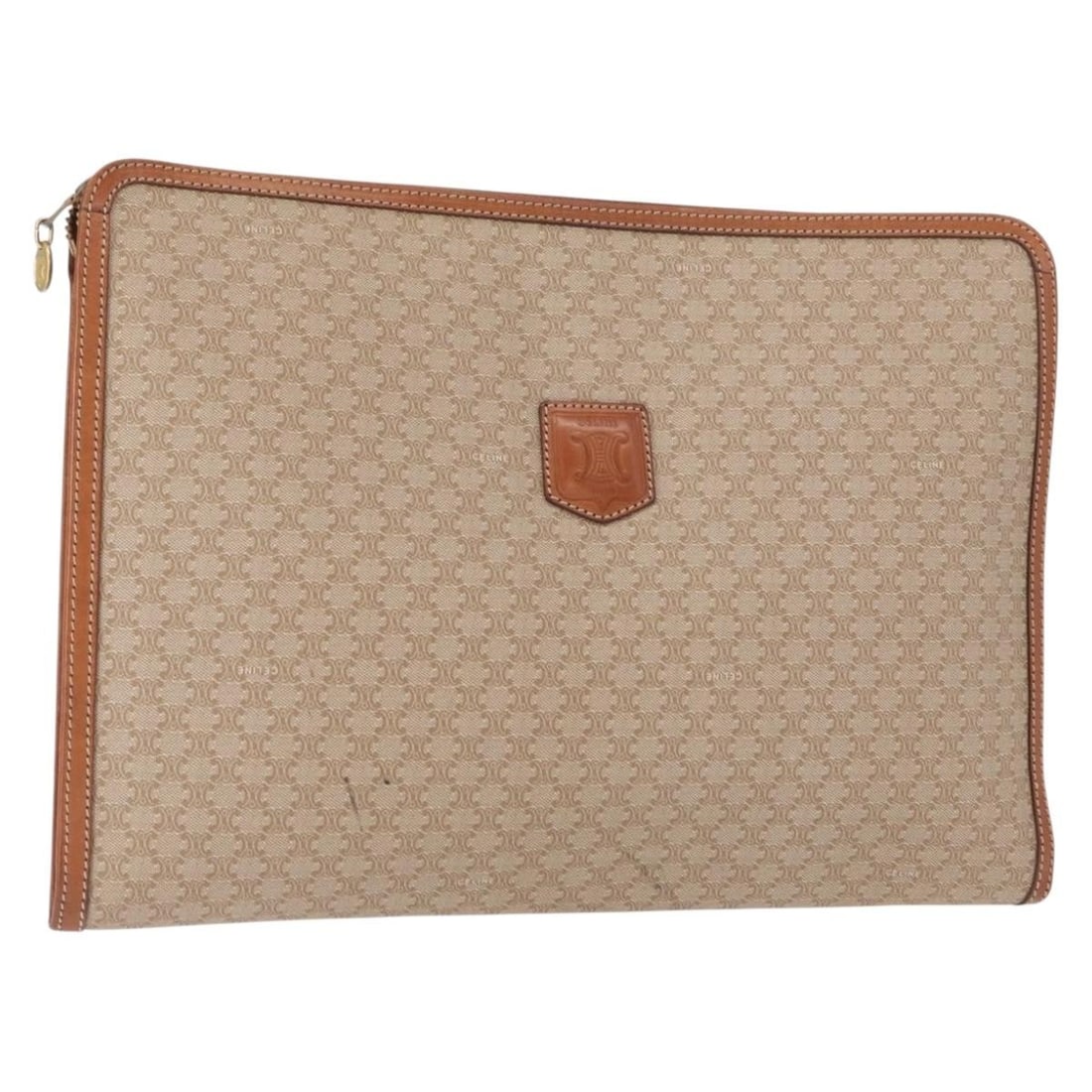 Celine Macadam PVC Clutch Bag Beige 40cm by 28cm: Celine Macadam PVC Clutch Bag Beige 40cm by 28cm This pre-owned Celine Macadam Pochette clutch is crafted from beige PVC and designed for women. It features a spacious rectangular shape suitable for c