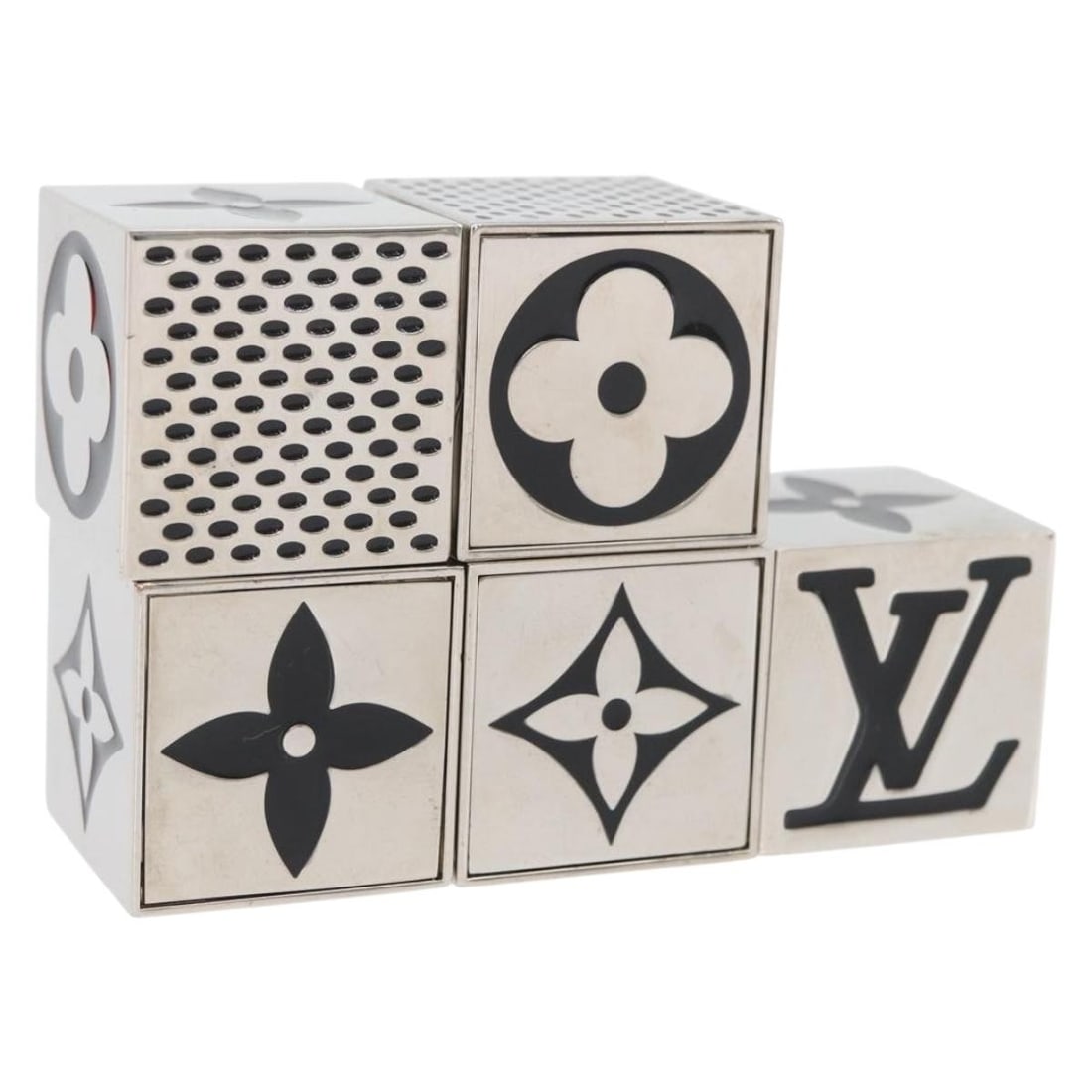 Louis Vuitton M99454 Silver Metal Cube Game Accessory: Louis Vuitton M99454 Silver Metal Cube Game Accessory This Louis Vuitton LV Cube Game is a stylish silver metal accessory designed as a playing card cube. The item measures approximately 3 cm (1.2 inc