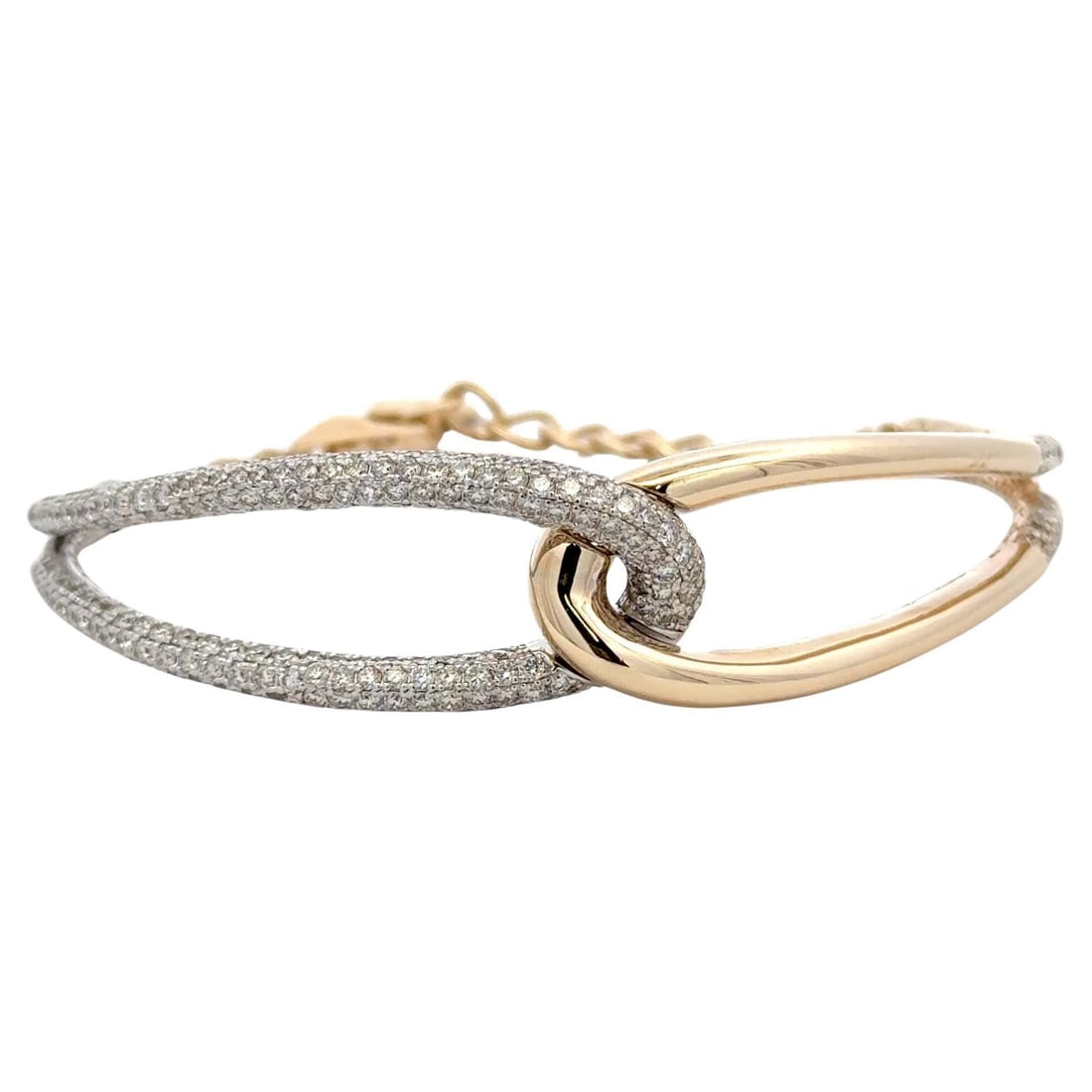 Harbor Diamonds 14KT Yellow Gold Knot Bangle 3.80CT Diamonds: Harbor Diamonds 14KT Yellow Gold Knot Bangle 3.80CT Diamonds This exquisite bangle bracelet showcases a contemporary design crafted from 14KT yellow gold. It features an elegant openwork knot that is 