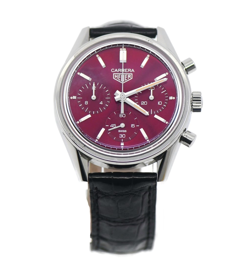 TAG Heuer Carrera Automatic Chronograph Red Dial 39mm Steel Watch: TAG Heuer Carrera Automatic Chronograph Red Dial 39mm Steel Watch This TAG Heuer Carrera Chronograph is a sophisticated men's wristwatch featuring a stainless steel case with a polished finish and a s
