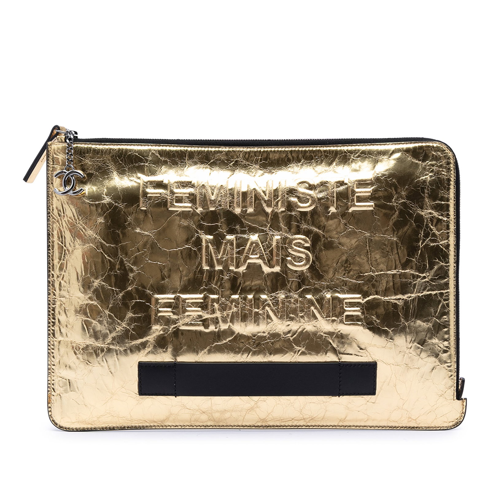 Chanel gold metallic leather zip clutch pouch: Chanel gold metallic leather zip clutch pouch This Chanel Metallic Crinkled Calfskin Feministe Mais Feminine Pouch is crafted from gold metallic leather and features a top zip closure, an exterior bac