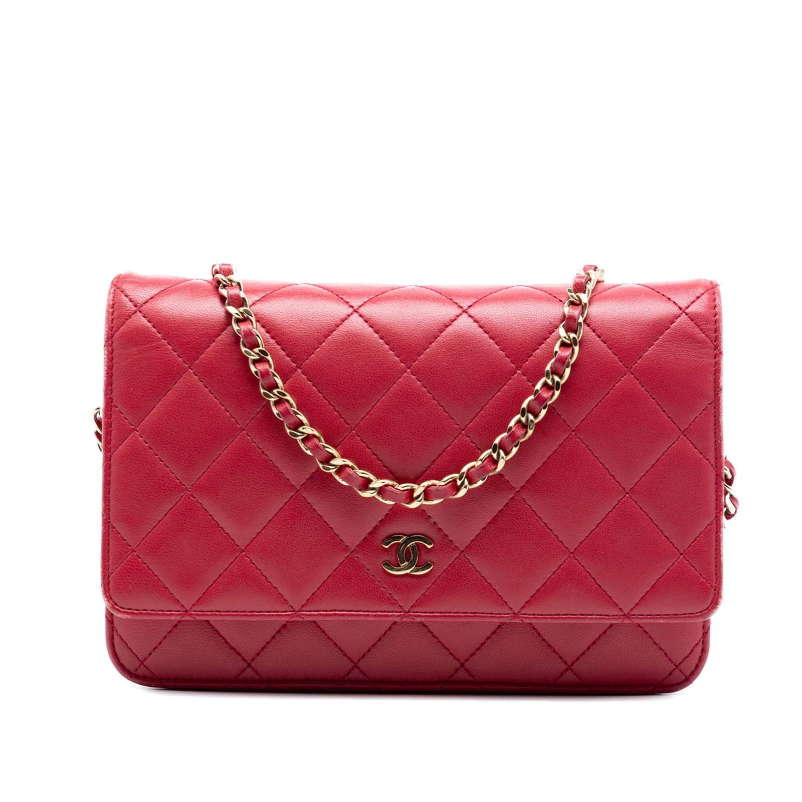Chanel Red Quilted Lambskin Wallet On Chain CC: Chanel Red Quilted Lambskin Wallet On Chain CC This Chanel CC Quilted Lambskin Wallet on Chain features a quilted lambskin leather body in red, complemented by a leather-woven chain link strap. The de