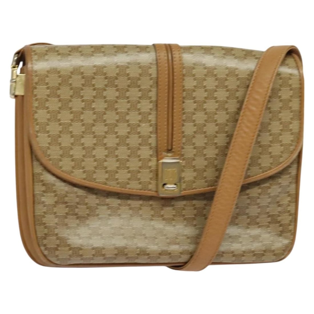Celine Macadam beige canvas shoulder bag: Celine Macadam beige canvas shoulder bag This Celine Vintage Macadam Shoulder Bag features a classic beige canvas exterior with leather accents, offering a timeless design suitable for all genders. Ma