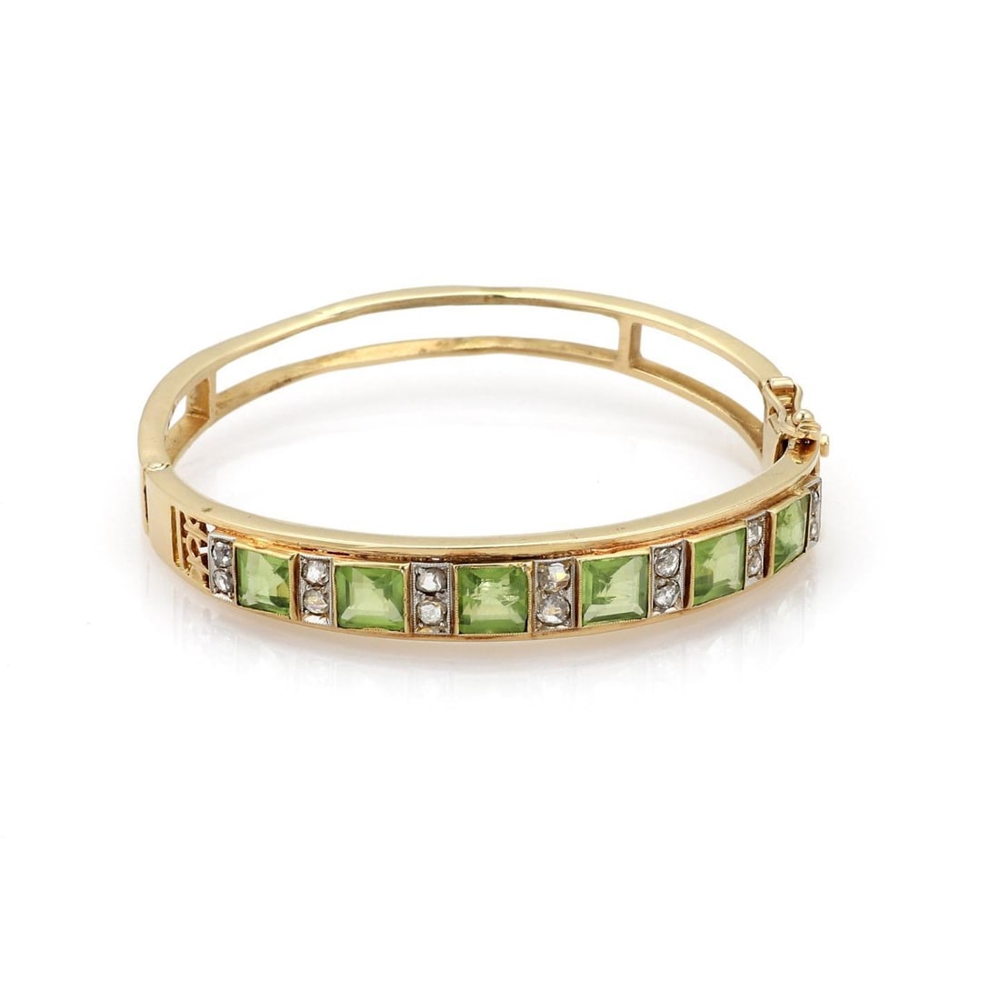 Vintage 14k Yellow Gold Bangle with 9ct Peridot and Rose Cut Diamonds: Vintage 14k Yellow Gold Bangle with 9ct Peridot and Rose Cut Diamonds This exquisite vintage bangle bracelet features a stunning combination of 9.00ct total weight of square cut peridot gemstones and 