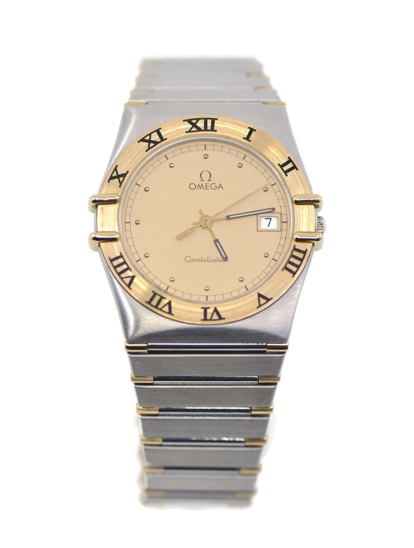 Omega Constellation Two Tone Quartz Watch with Gold Dial: Omega Constellation Two Tone Quartz Watch with Gold Dial Discover the elegance of the Omega Constellation Two Tone Stainless Steel Watch, a stunning wristwatch that combines luxury with functionality.
