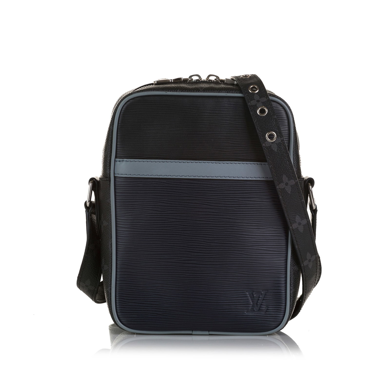 Louis Vuitton Epi Leather Monogram Danube PM Blue Bag: Louis Vuitton Epi Leather Monogram Danube PM Blue Bag The Louis Vuitton Epi Monogram Danube PM is a stylish and practical bag crafted from durable epi leather with elegant monogram canvas trim. This b