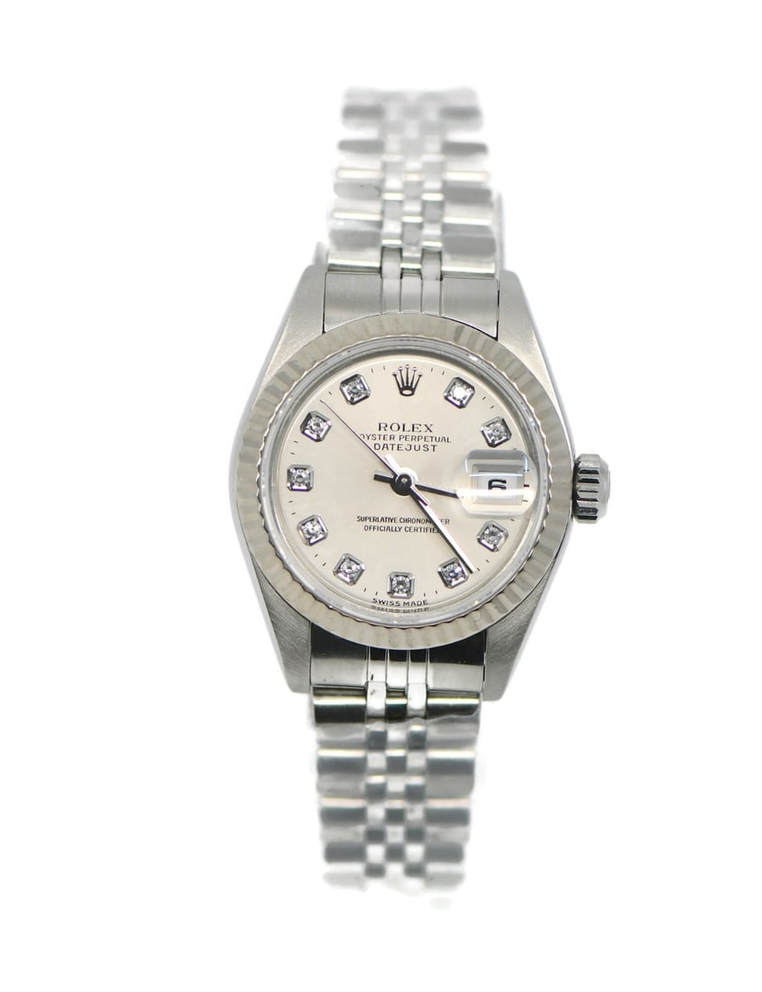 Rolex Datejust 26mm Diamond Bezel Stainless Steel Wristwatch: Rolex Datejust 26mm Diamond Bezel Stainless Steel Wristwatch This pre-owned Rolex Datejust Diamond Stainless Steel Watch, reference 79174, features a 26 mm stainless steel case and a silver dial. The 