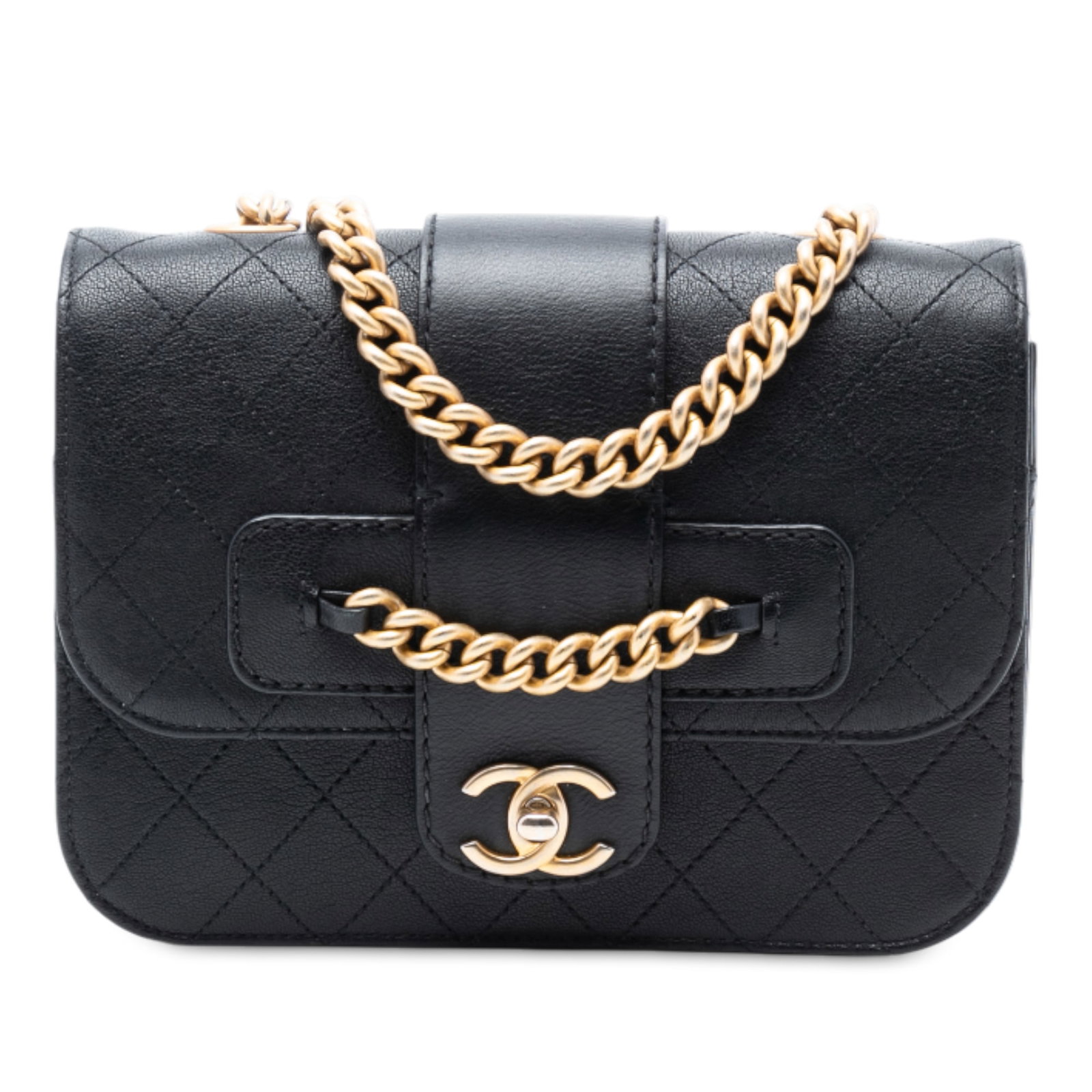 Chanel Black Quilted Leather Front Chain Shoulder Flap Bag: Chanel Black Quilted Leather Front Chain Shoulder Flap Bag This Chanel Quilted Calfskin Front Chain Flap bag showcases a quilted leather body in black, complemented by a flat leather and chain shoulde