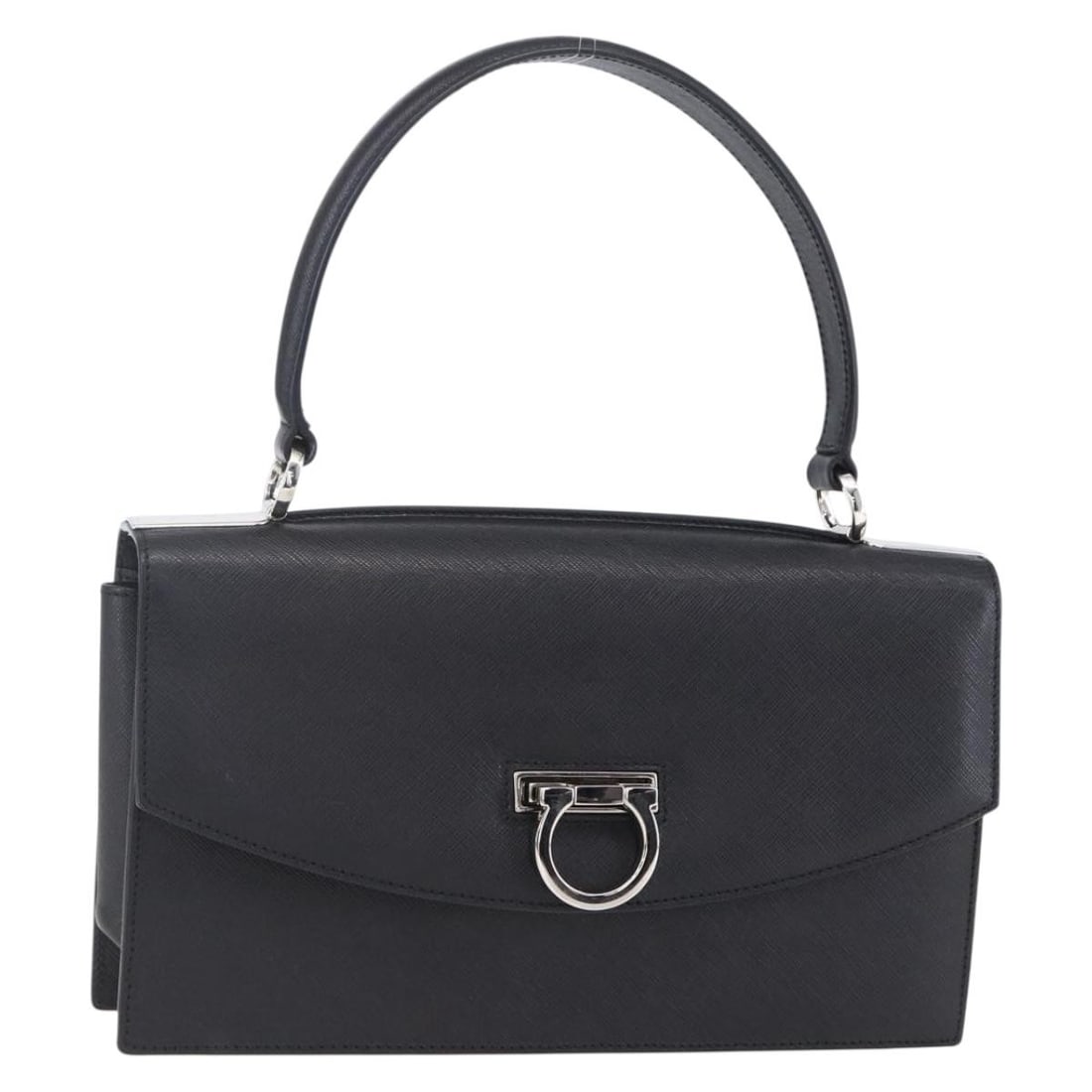 Salvatore Ferragamo Gancini Leather Shoulder Bag Black Silver Authentic: Salvatore Ferragamo Gancini Leather Shoulder Bag Black Silver Authentic This stylish Salvatore Ferragamo Gancini Shoulder Bag is crafted from high-quality leather in a sophisticated black and silver c