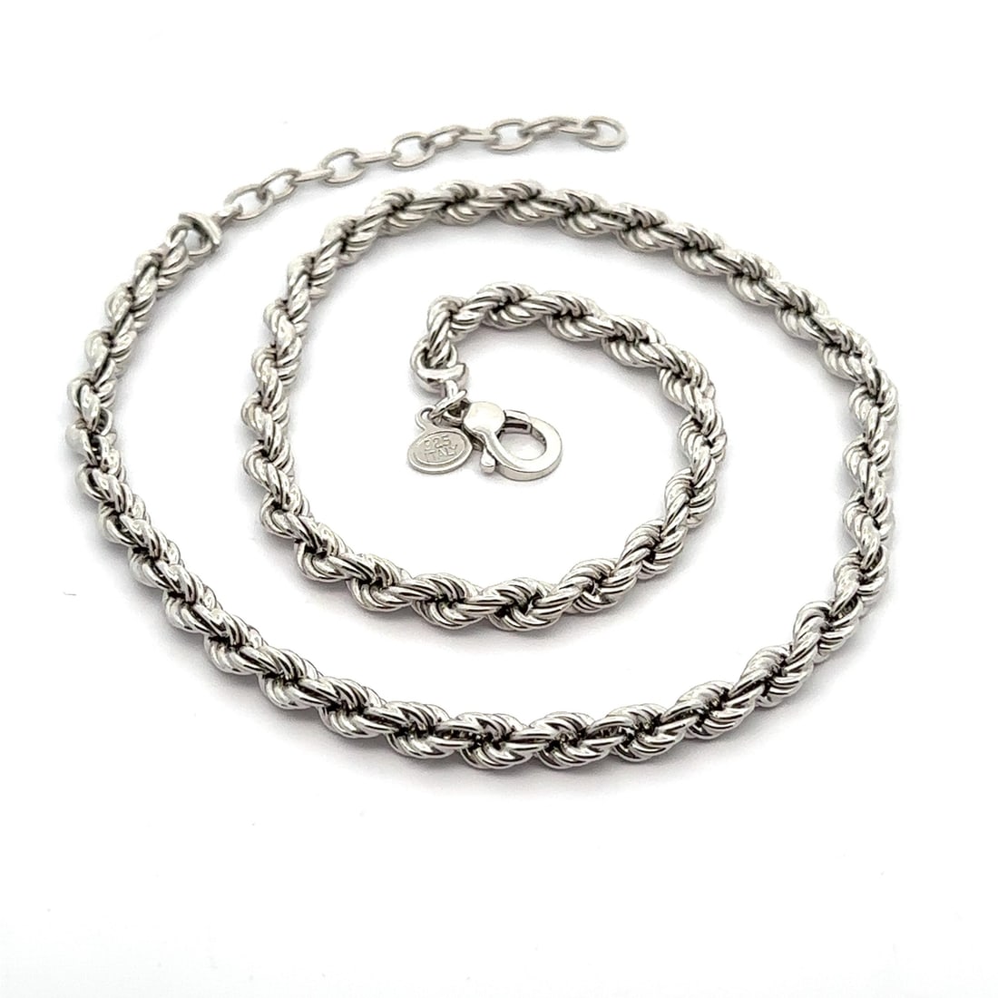 Italian Sterling Silver 5.2mm Adjustable Rope Link Necklace: Italian Sterling Silver 5.2mm Adjustable Rope Link Necklace This elegant Italian Sterling Silver necklace features a 5.2mm rope link chain, offering a stylish accessory for any occasion. The chain is 