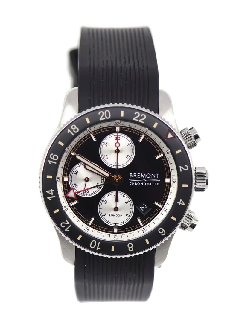Bremont Smarine Chronograph Automatic Stainless Steel Watch with Box and Papers: Bremont Smarine Chronograph Automatic Stainless Steel Watch with Box and Papers The Bremont Smarine Chronograph is a sophisticated wristwatch combining style and functionality. Featuring a striking bl