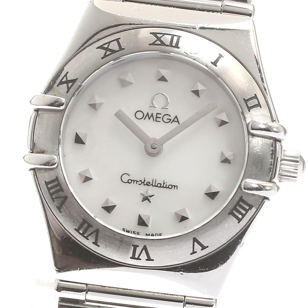 Omega Constellation 1561.71 Quartz White Shell Ladies Watch: Omega Constellation 1561.71 Quartz White Shell Ladies Watch This pre-owned OMEGA Constellation women's wristwatch features a stainless steel case and bracelet with a refined white shell dial. The watc