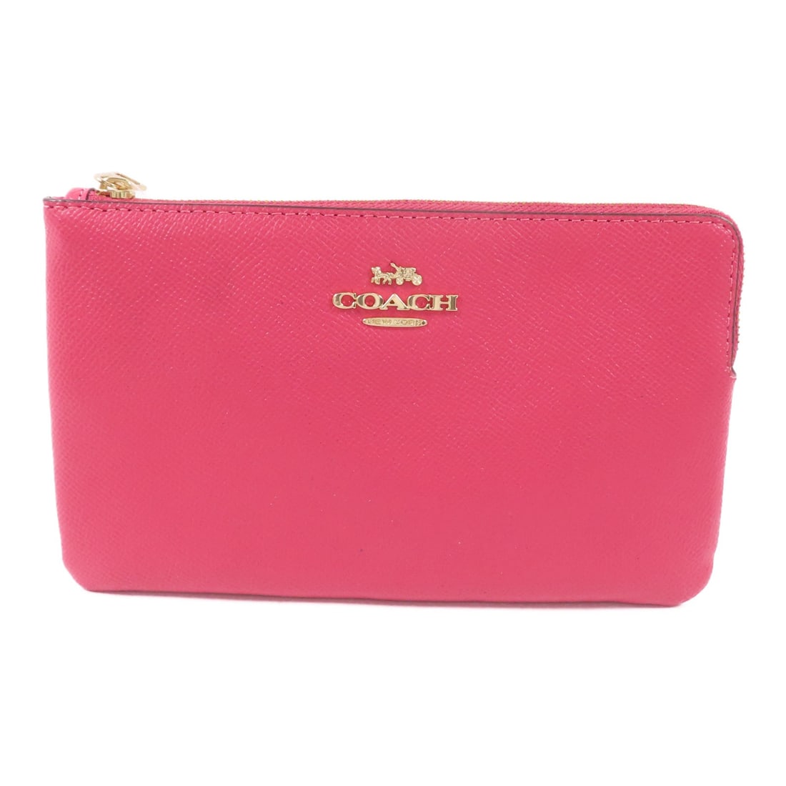 Coach Pink Calfskin Leather Clutch Pouch with Gold Tone Hardware: Coach Pink Calfskin Leather Clutch Pouch with Gold Tone Hardware This COACH pouch clutch is crafted from pink calfskin leather, offering a sleek and refined look. The clutch features a regular size an