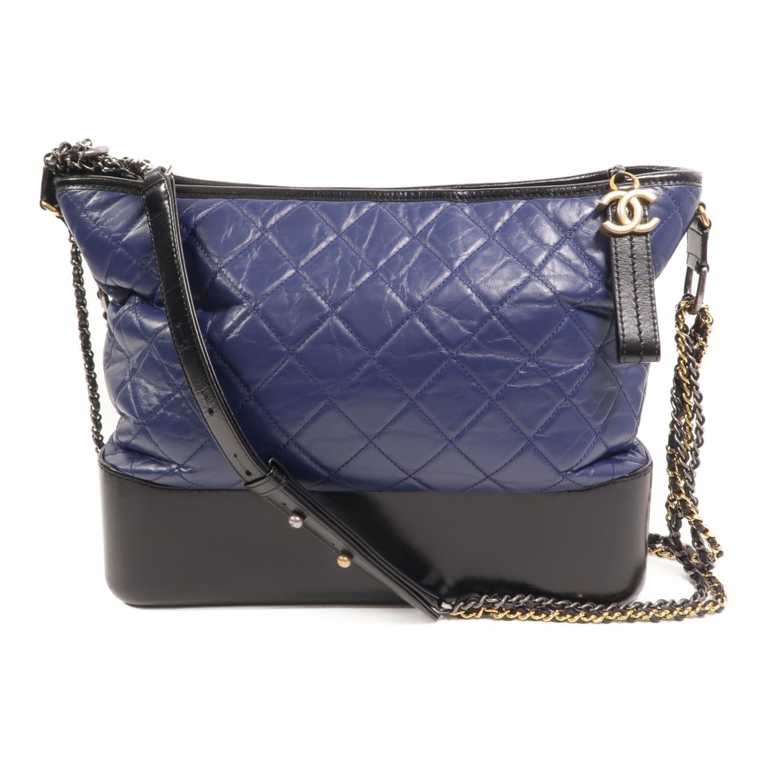 CHANEL Gabrielle Blue Lambskin Chain Shoulder Bag GHW A93824: CHANEL Gabrielle Blue Lambskin Chain Shoulder Bag GHW A93824 This CHANEL Gabrielle Large Chain Shoulder Bag features a luxurious blue lambskin leather exterior and a stylish chain design. Designed for