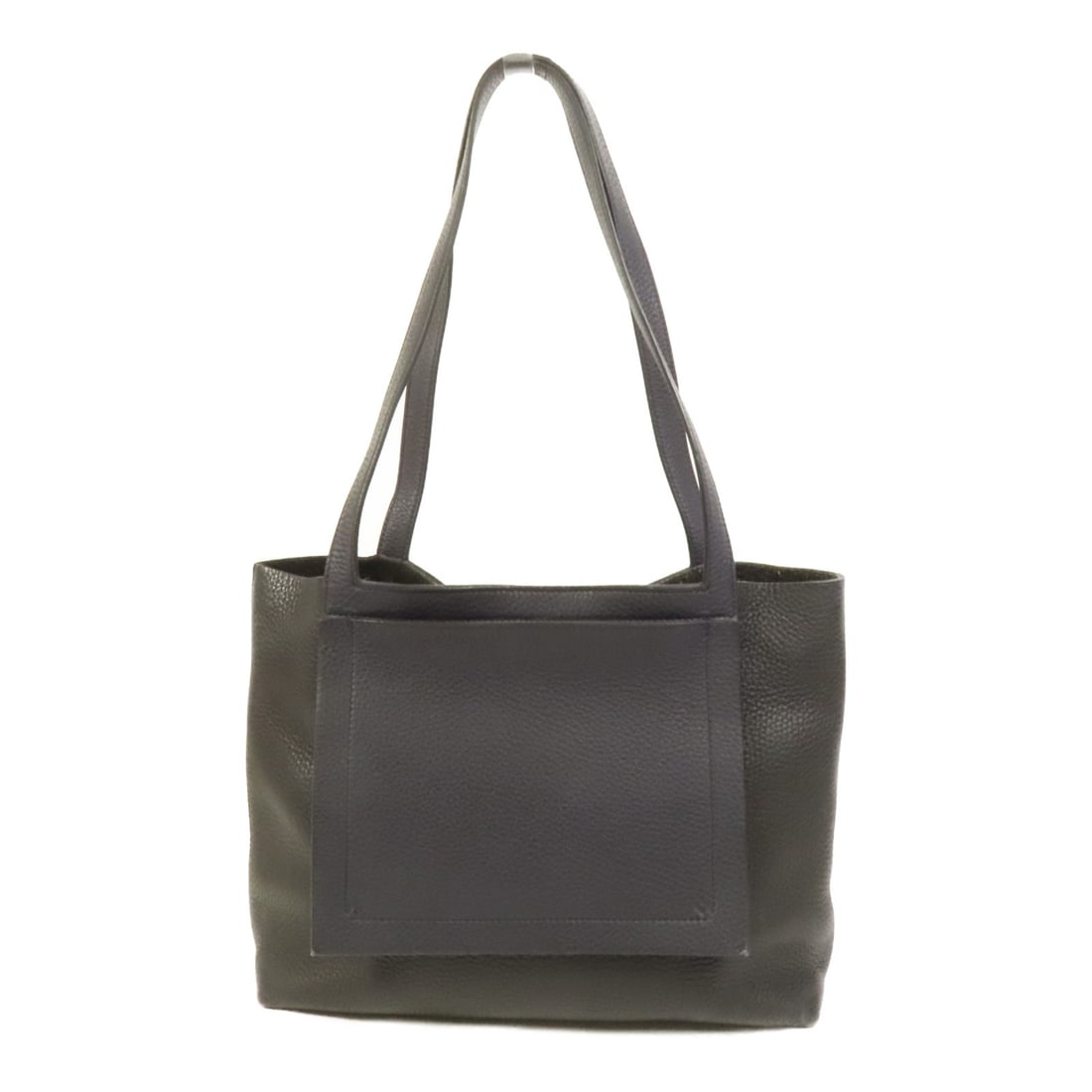 Hermes Cabassellier 31 Black Leather Tote Bag: Hermes Cabassellier 31 Black Leather Tote Bag This Hermes Cabassellier 31 tote bag is crafted from Clemence calfskin leather in a black (Noir) finish. Designed with a classic tote silhouette, it featu