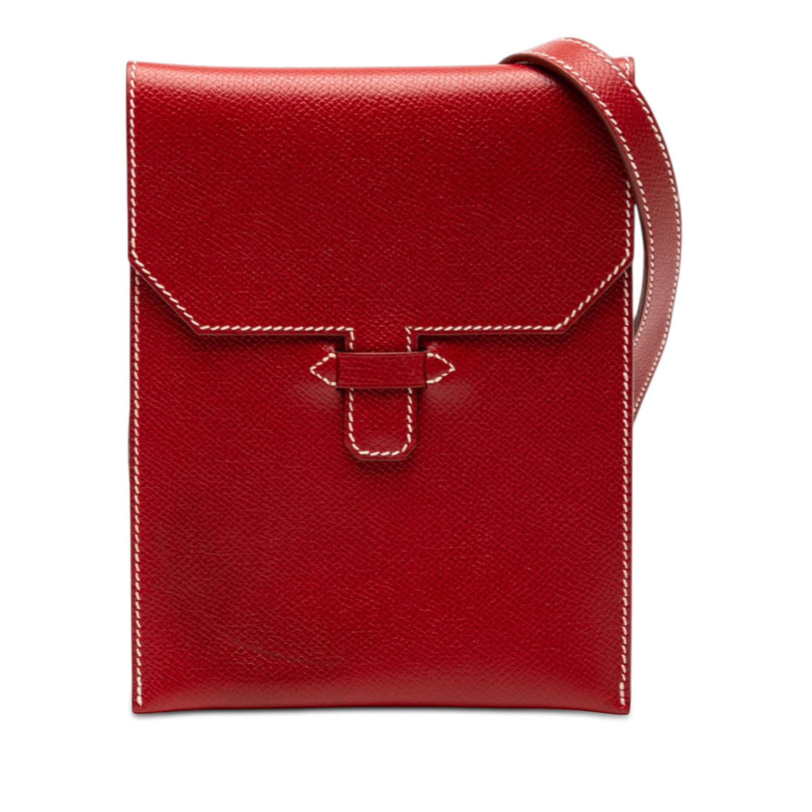 Hermes Amelie Red Courchevel Leather Shoulder Bag France: Hermes Amelie Red Courchevel Leather Shoulder Bag France The Hermes Courchevel Amelie bag features a Rouge Vif Courchevel leather body, a flat leather strap, and a front flap closure. The exterior sho