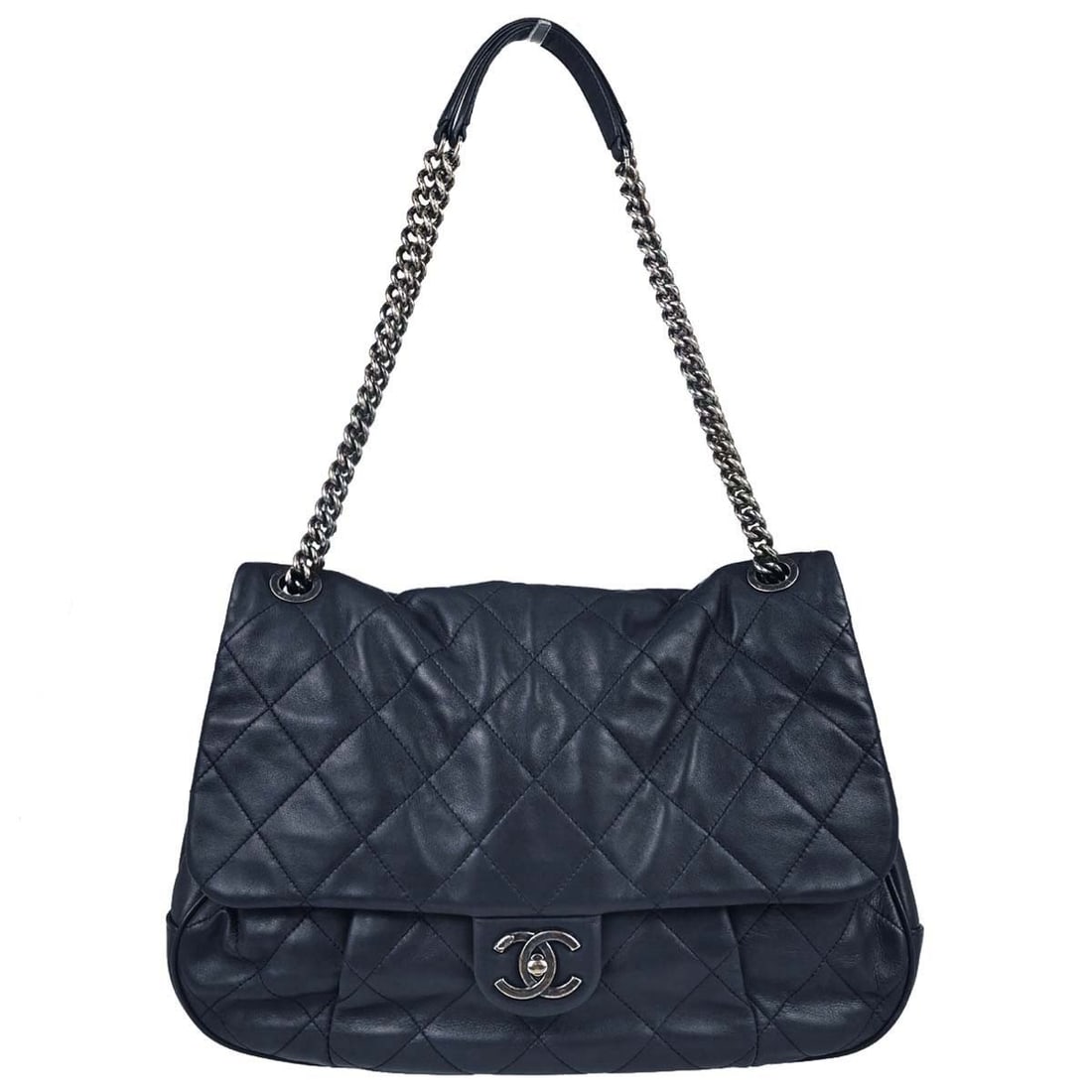 CHANEL Coco Pleats Navy Lambskin Flap Shoulder Bag: CHANEL Coco Pleats Navy Lambskin Flap Shoulder Bag This Chanel Coco Pleats Flap Bag is crafted from navy lambskin leather and features a classic turn lock closure. Designed as a large shoulder bag, it