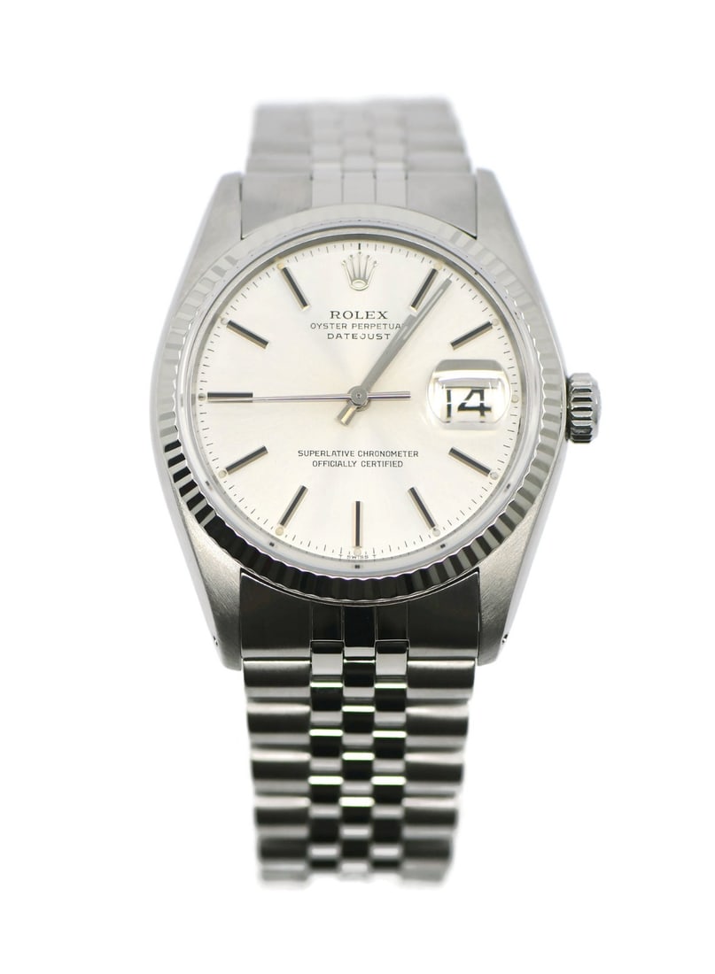 Rolex Datejust 16014 Stainless Steel Automatic Wristwatch with Box: Rolex Datejust 16014 Stainless Steel Automatic Wristwatch with Box This is a pre-owned Rolex Datejust wristwatch, reference 16014, crafted in stainless steel with a polished finish. The watch features