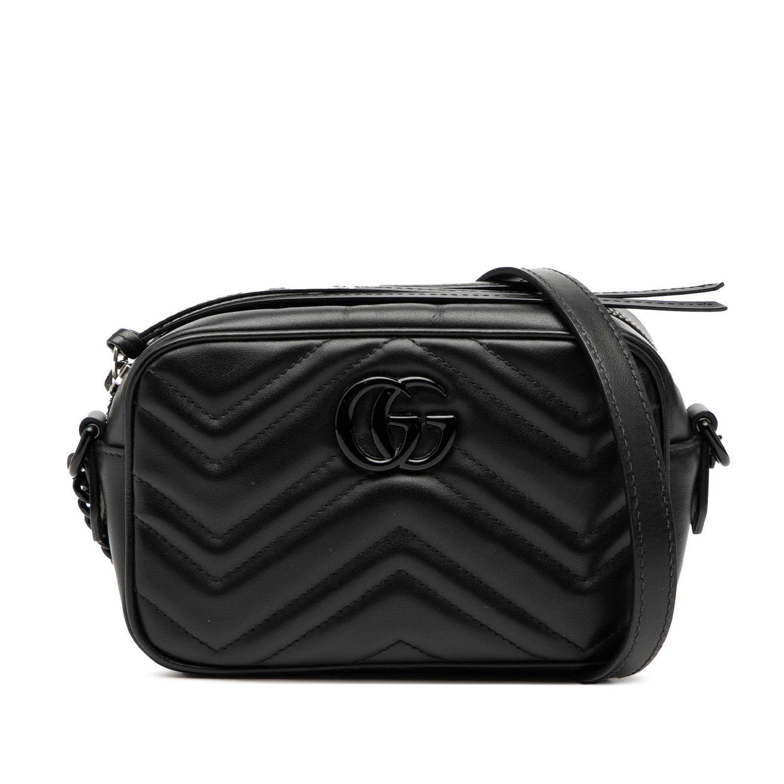 Gucci GG Marmont Mini Black Quilted Leather Crossbody Bag: Gucci GG Marmont Mini Black Quilted Leather Crossbody Bag This Gucci Mini GG Marmont Matelasse Leather Monochrome Crossbody features a quilted black leather exterior, a curb chain link strap with a le