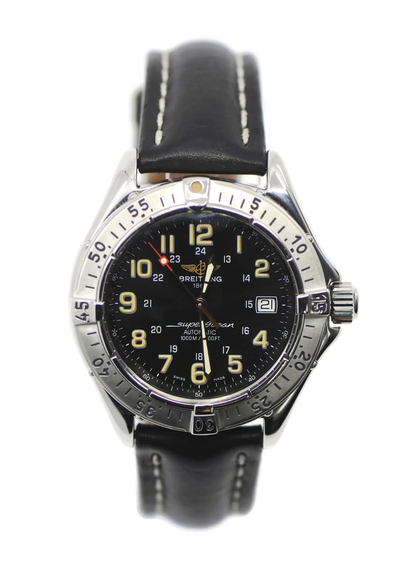 Stainless Steel Breitling Superocean A17040 Automatic Watch With Box: Stainless Steel Breitling Superocean A17040 Automatic Watch With Box This Breitling Superocean wristwatch features a stainless steel case with a 41mm diameter and a black analog dial. The watch is pow