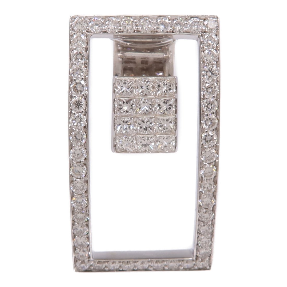 Diamond K18WG White Gold Pendant Top JEWELRY: Diamond K18WG White Gold Pendant Top JEWELRY This elegant pendant top is crafted from 18K white gold and features a clear diamond as its main stone. Designed for women, it showcases a classic and time