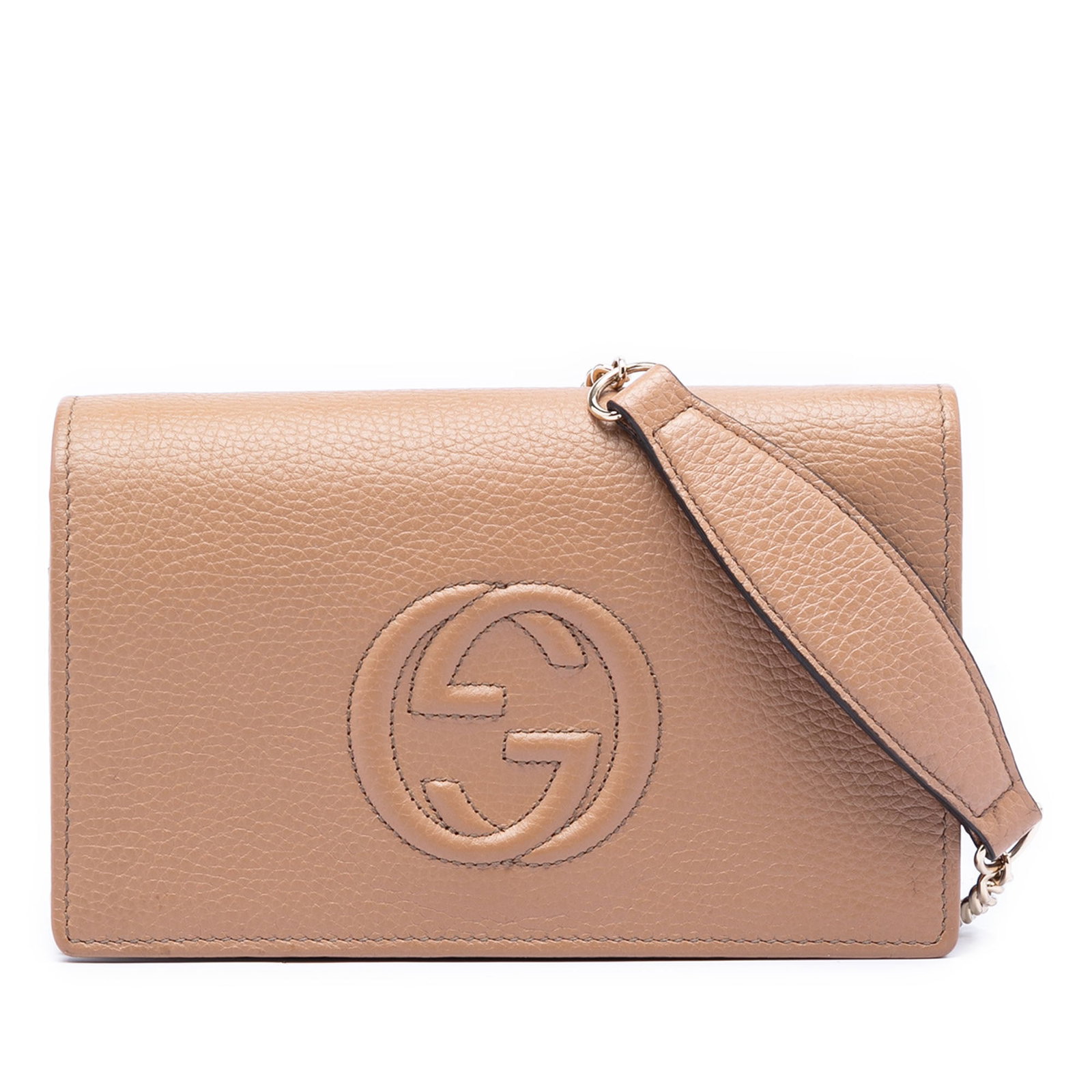 Gucci Soho Beige Leather Wallet On Chain with Flap and Chain Strap: Gucci Soho Beige Leather Wallet On Chain with Flap and Chain Strap This Gucci Pebbled Calfskin Soho Wallet On Chain crossbody bag features a beige leather body with a distinctive pebbled texture. It i