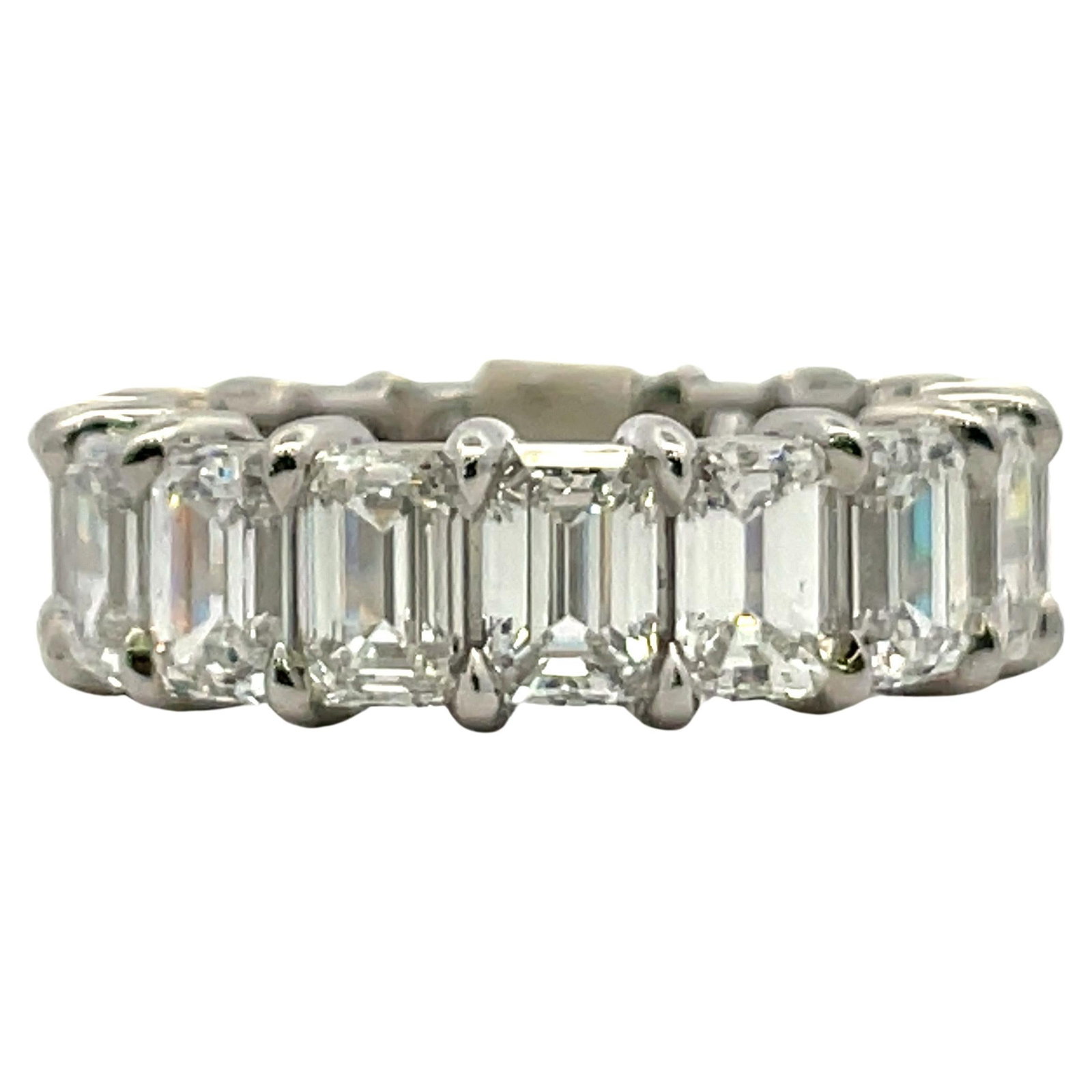 GIA Certified 8.77ct Emerald Cut Diamond Eternity Ring Platinum: GIA Certified 8.77ct Emerald Cut Diamond Eternity Ring Platinum This exquisite GIA Certified Emerald Cut Diamond Eternity Ring showcases a stunning collection of 17 emerald cut diamonds totaling 8.77 